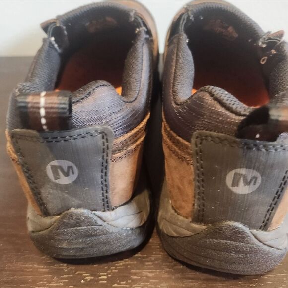 Merrell Brown and Orange Slip-On Loafers Rugged Design - Picture 4 of 10